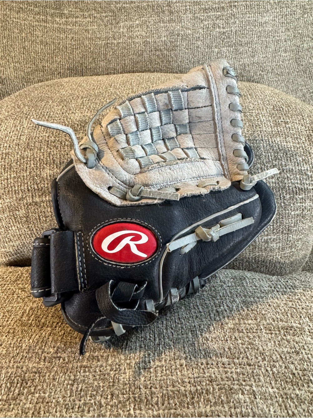 Rawlings Sure Catch series youth basket web baseball glove SC105BGB 10.5 inch